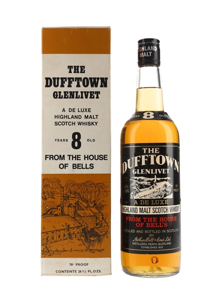 Dufftown Glenlivet 8 Year Old Bottled 1970s - A De Luxe 75.7cl / 40%