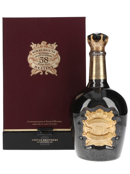 Royal Salute 38 Year Old Bottled 2012 - Stone Of Destiny 70cl / 40%