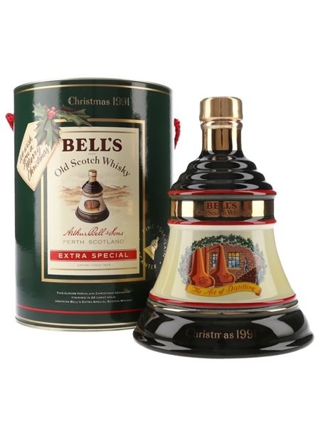 Bell's Christmas 1991 Ceramic Decanter The Art Of Distilling 70cl / 40%