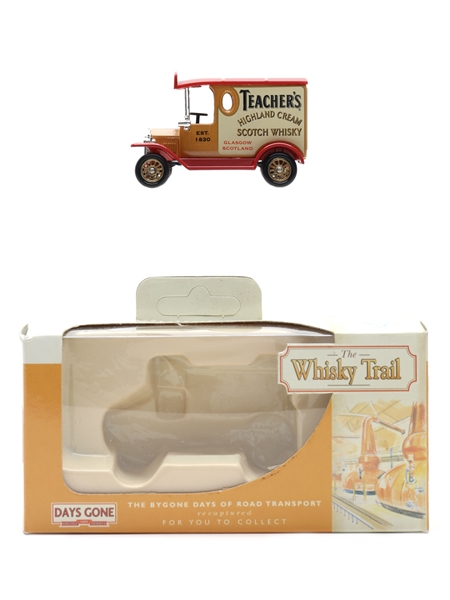 Teacher's Model T Ford Van Lledo Collectibles - The Bygone Days Of Road Transport 7cm x 5cm x 3.5cm