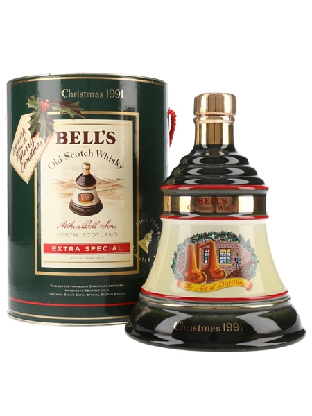 Bell's Christmas 1991 Ceramic Decanter The Art Of Distilling 70cl / 40%