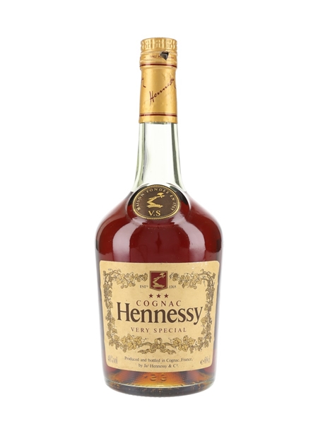 Hennessy 3 Star VS Bottled 1980s 68cl / 40%