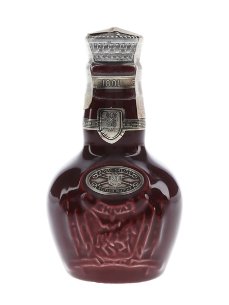 Royal Salute 21 Year Old Red Wade Ceramic Decanter 5cl / 40%