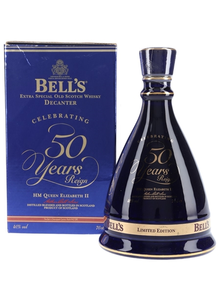 Bell's Ceramic Decanter Queen Elizabeth II 50 Years Reign 70cl / 40%