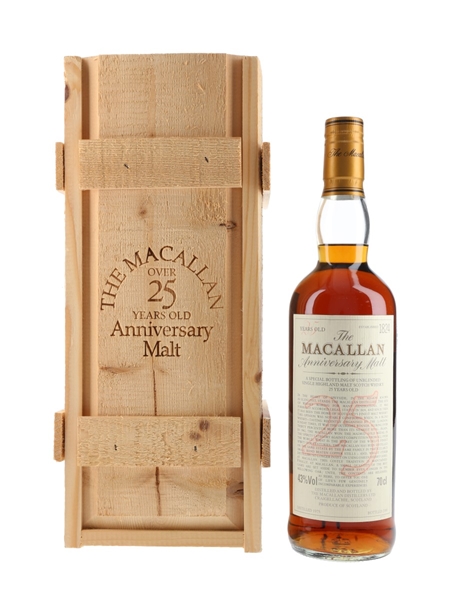 Macallan 1975 25 Year Old Anniversary Malt Bottled 2000 70cl / 43%