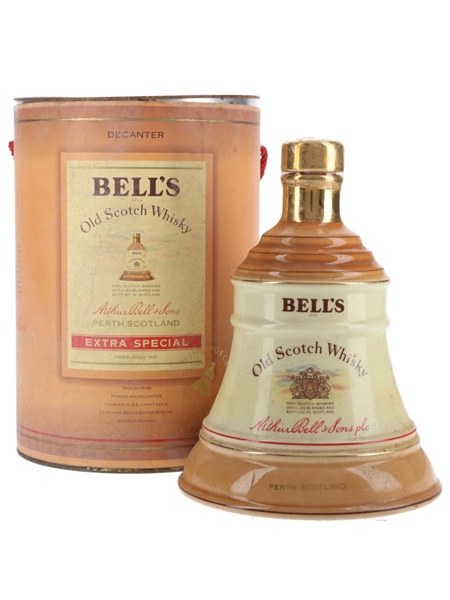 Bell's Extra Special Ceramic Decanter Bottled 1980s 75cl / 43%