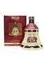 Bell's Decanter Christmas 1996 Ceramic Decanter 70cl / 40%