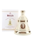 Bell's Christmas 2010 Ceramic Decanter Arthur Kinmond Bell 70cl / 40%