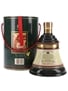 Bell's Christmas 1991 Ceramic Decanter The Art Of Distilling 70cl / 40%