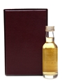 Carsebridge 1965 Single Grain 28 Year Old - Signatory 5cl / 57.8%