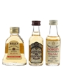 Bell's Extra Special, Chivas Regal 12 Year Old & Dewar's White Label Bottled 1980s-1990s 3 x 5cl / 40%