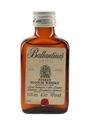 Ballantine's Finest Bottled 1970s 4.7cl / 40%