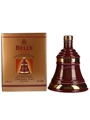 Bell's Christmas 1999 8 Year Old Ceramic Decanter  70cl / 40%
