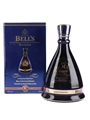 Bell's 8 Year Old Ceramic Decanter 2002 Golden Jubilee Queen Elizabeth II 50 Years Reign 70cl / 40%