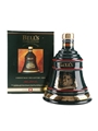 Bell's Christmas 8 Year Old 1994 Ceramic Decanter The Blender's Art 70cl / 40%