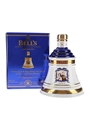 Bell's 8 Year Old Ceramic Decanter Golden Wedding Anniversary 1997 70cl / 40%