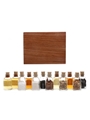 Lagavulin Tasting Companion 200th Anniversary 12 x 3cl