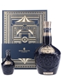 Royal Salute 21 Year Old Field of the Cloth of Gold - Festive Gift Pack 70cl & 5cl / 40%