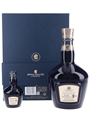 Royal Salute 21 Year Old Field of the Cloth of Gold - Festive Gift Pack 70cl & 5cl / 40%