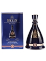 Bell's Ceramic Decanter Queen Elizabeth II 50 Years Reign 70cl / 40%
