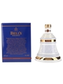 Bell's Christmas 2001 Ceramic Decanter 8 Year Old - Alexander Graham Bell 70cl / 40%