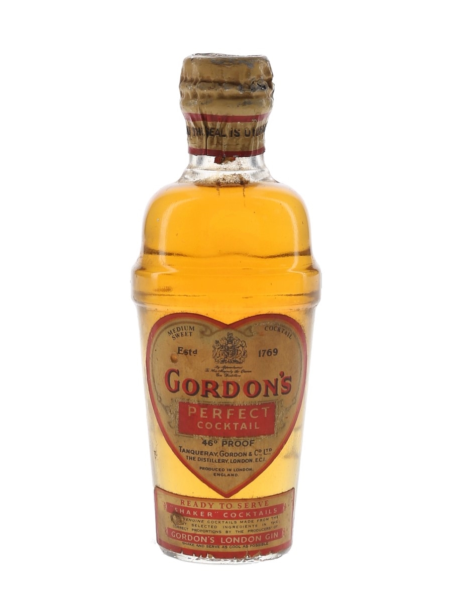Gordon's Perfect Cocktail Spring Cap Bottled 1950s 5cl / 26%