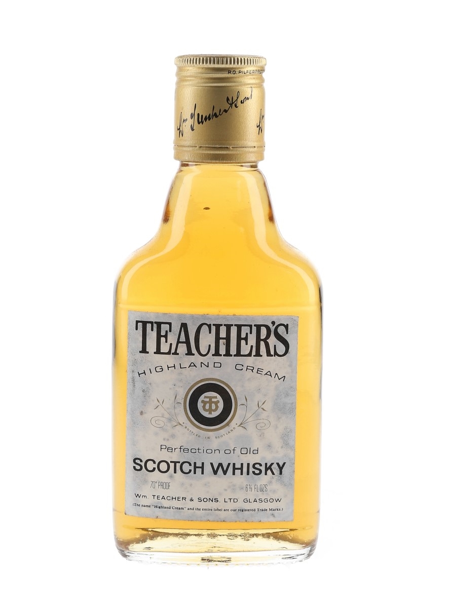 Teacher's Highland Cream Bottled 1960s 18.8cl / 40%
