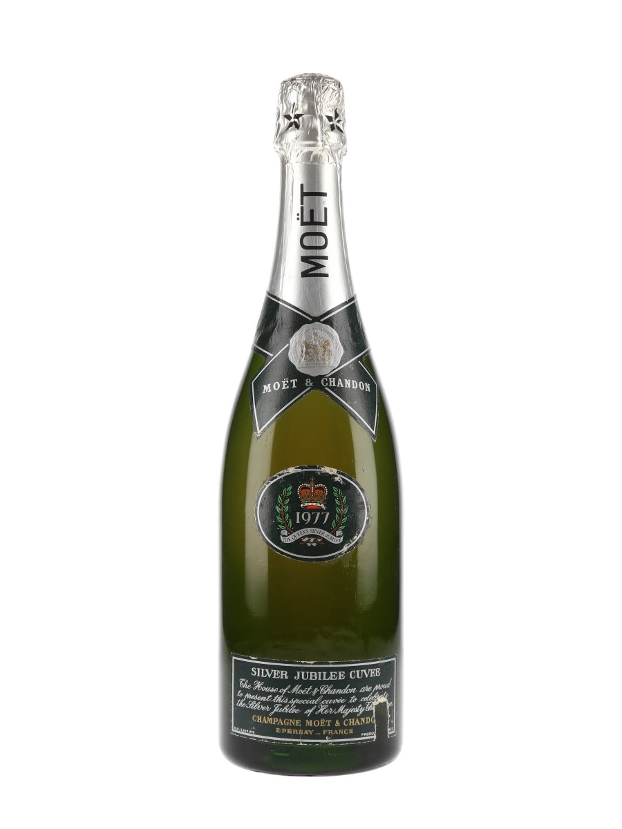 Moet & Chandon Silver Jubilee Cuvee Bottled 1977 75cl