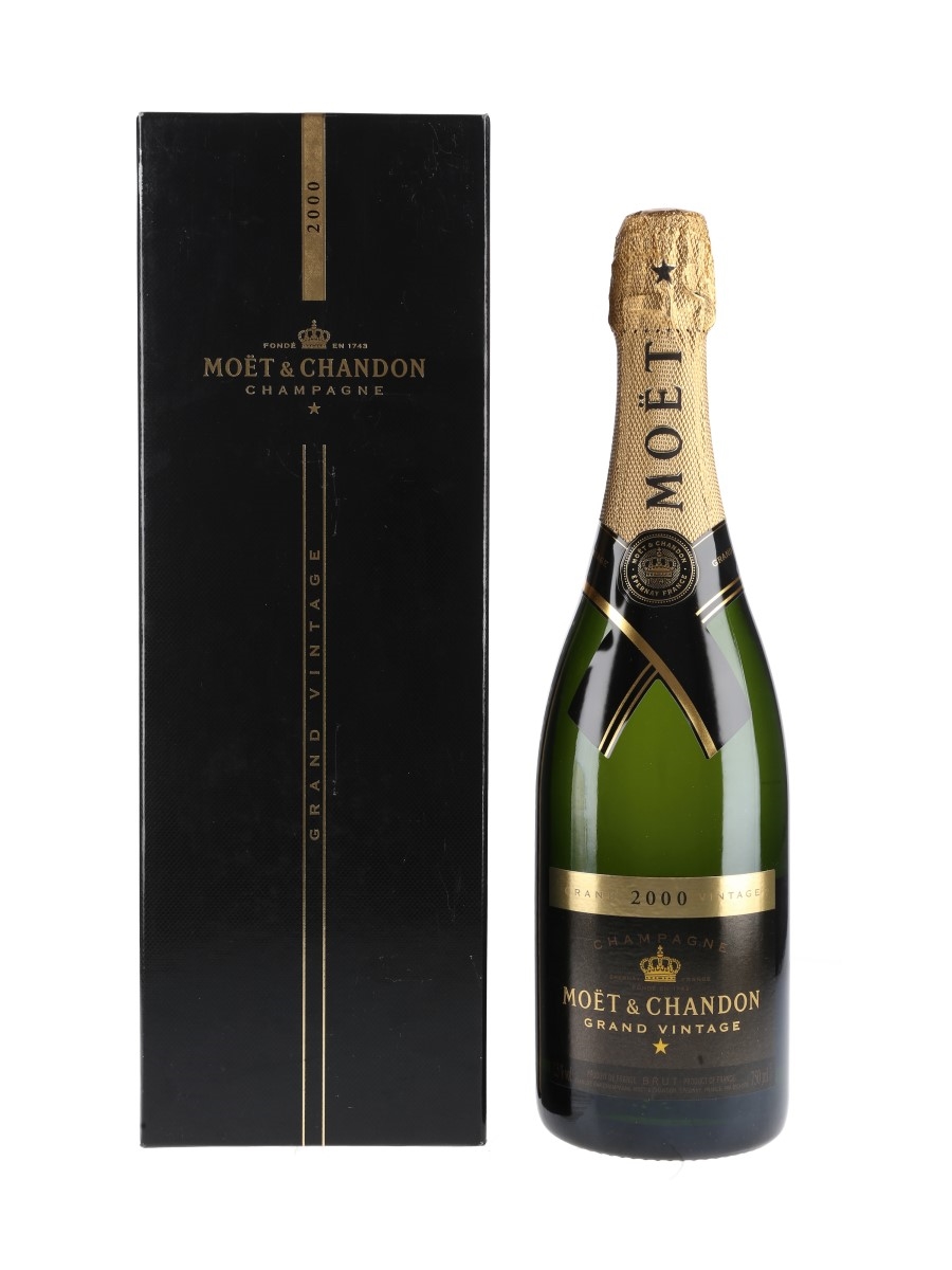 Moet & Chandon 2000 - Lot 115619 - Buy/Sell Champagne Online