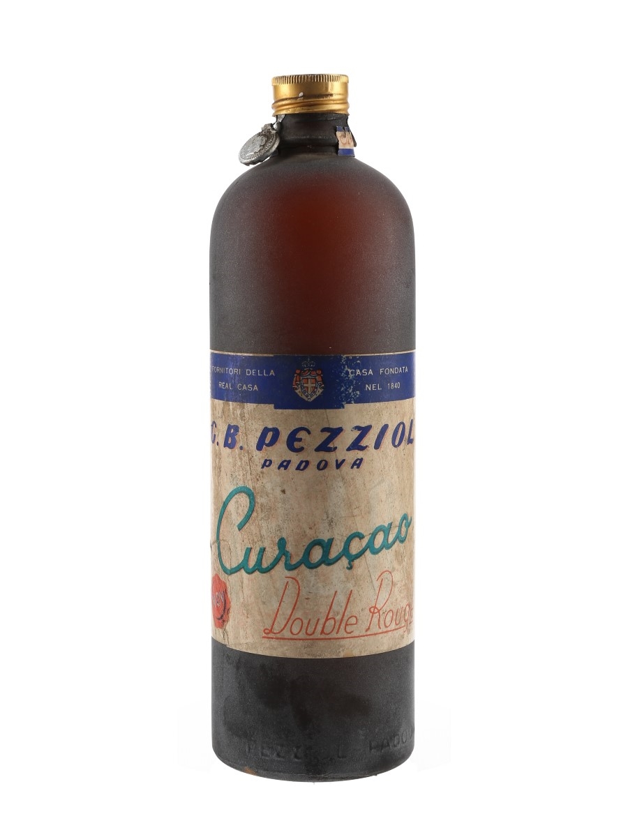 Pezziol Curacao Double Rouge Bottled 1940s 72cl / 24%