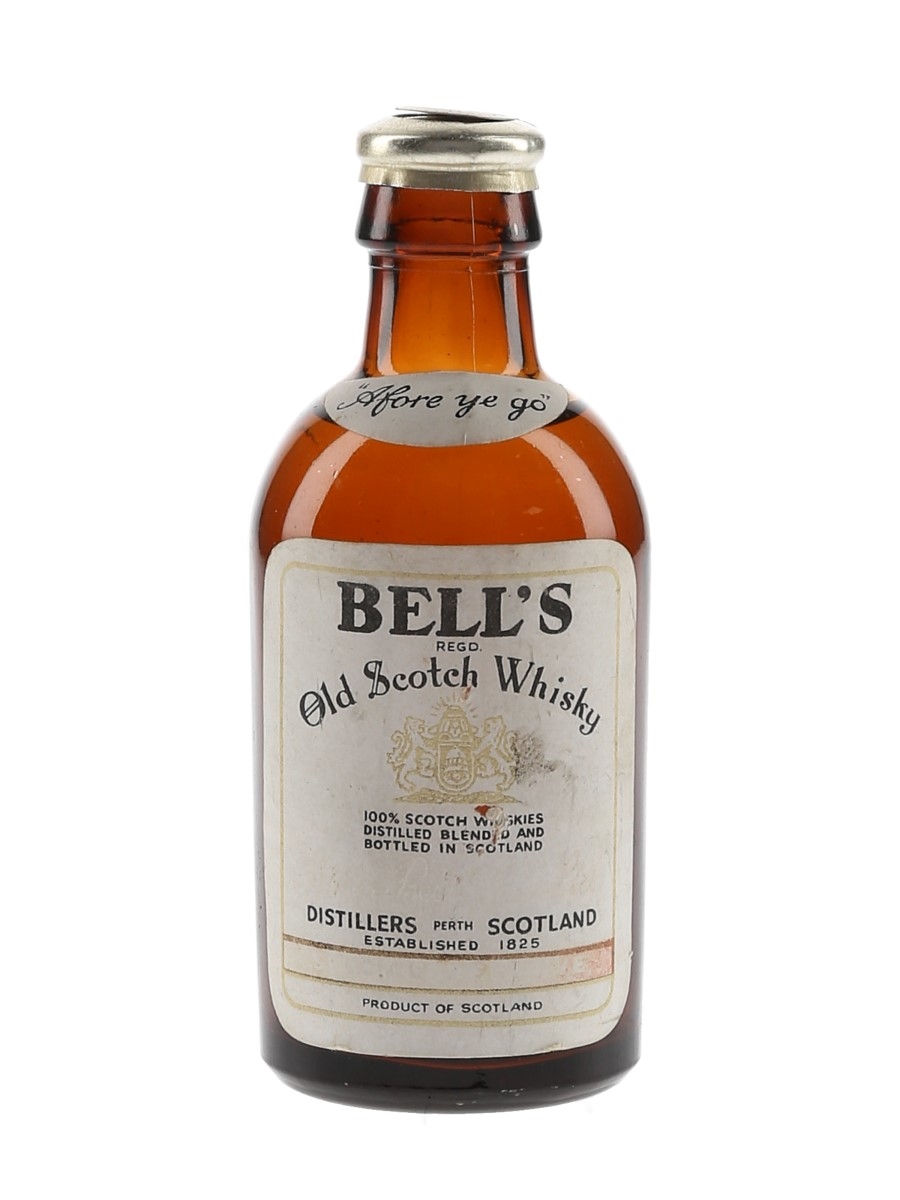 Bell's Old Scotch Whisky Bottled 1960s 5cl / 40%