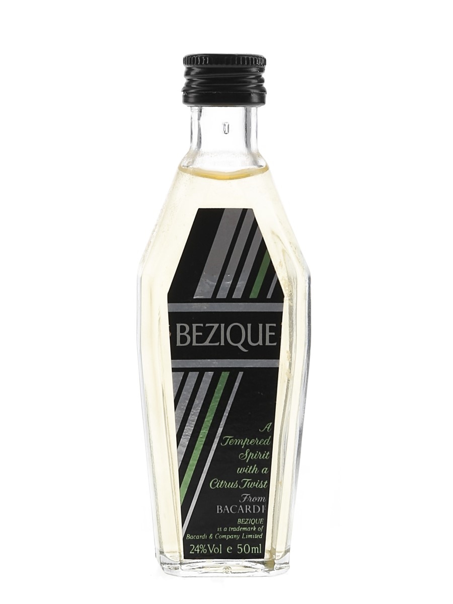 Bacardi Bezique Bottled 1980s - Hedges & Butler 5cl / 24%