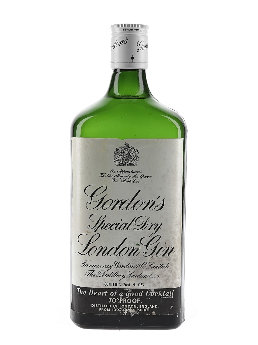 Gordon's Special Dry London Gin Bottled 1960s 75.7cl / 40%