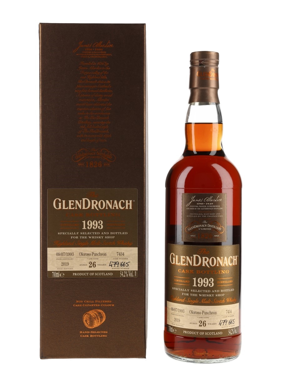 Glendronach 1993 26 Year Old Oloroso Puncheon Bottled 2019 70cl / 54.2%