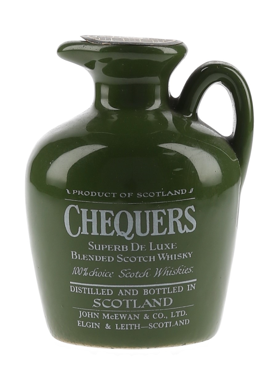 Chequers Superb De Luxe Bottled 1970s 5cl / 40%