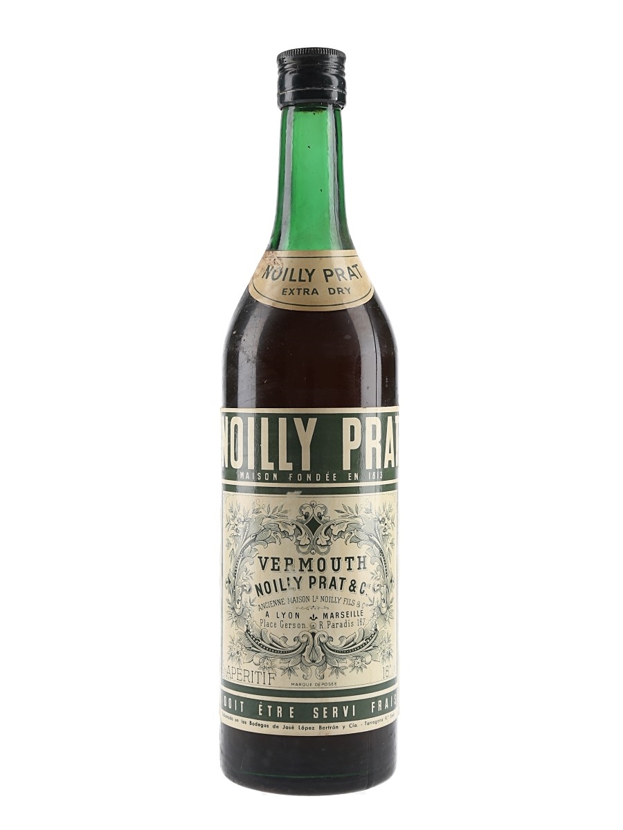 Noilly Prat Extra Dry Vermouth Bottled 1960s - Tarragona, Spain 100cl / 18%