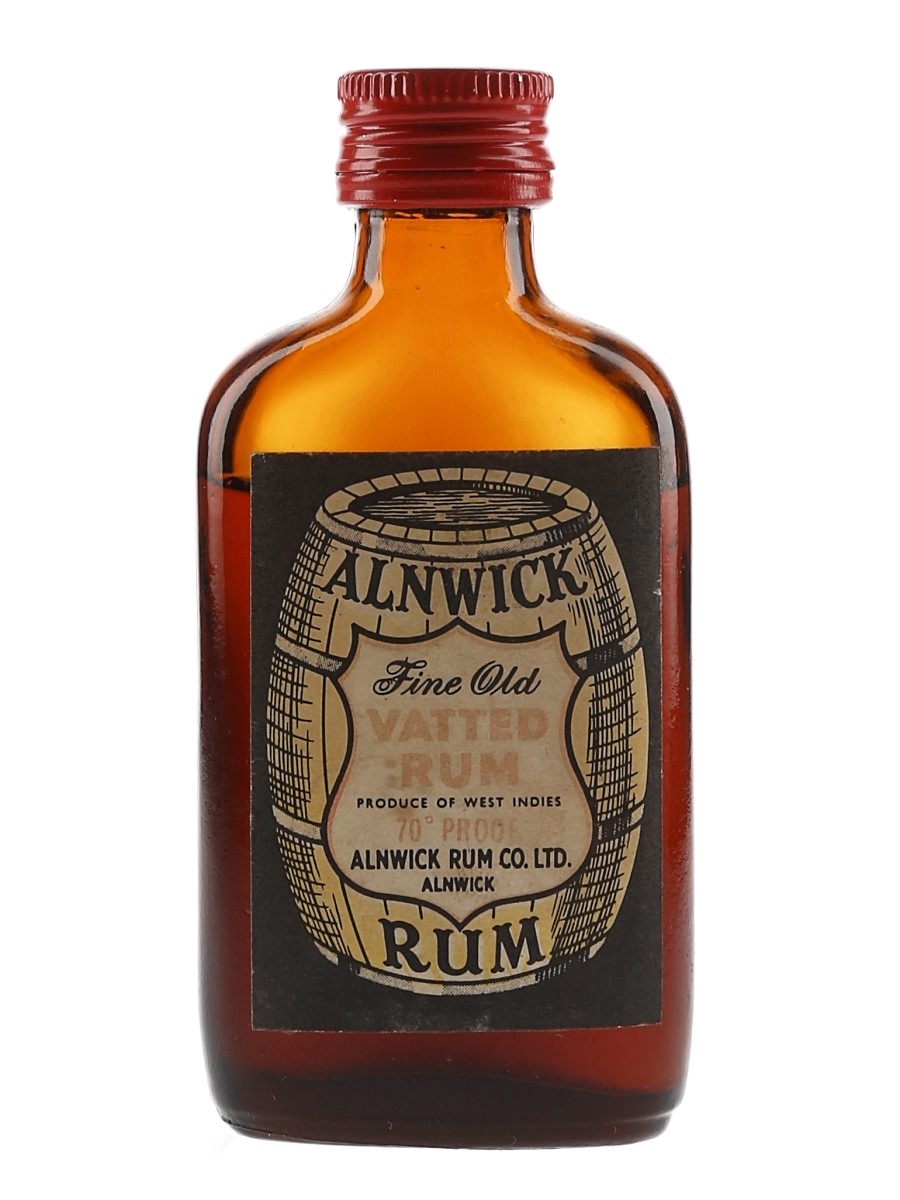 Alnwick Vatted Rum Bottled 1960s 5cl / 40%