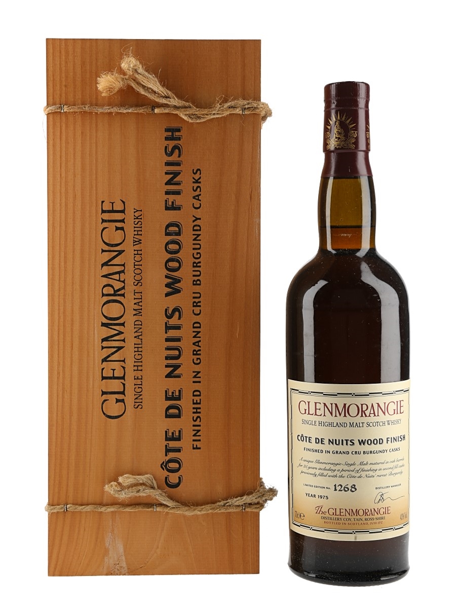 Glenmorangie 1975 25 Year Old Cote De Nuits Wood Finish Bottled 2000s 70cl / 43%
