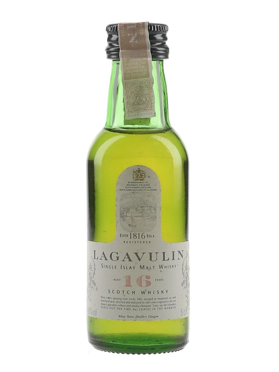 Lagavulin 16 Year Old - Lot 134901 - Buy/Sell Islay Whisky Online