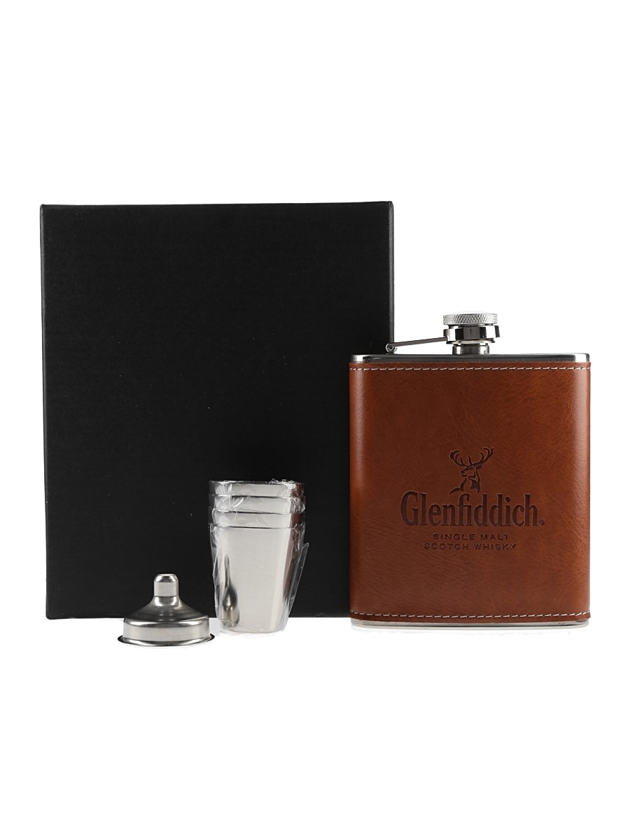 Glenfiddich Hip Flask With Funnel & Glasses With Funnel 12.5cm x 9.5cm