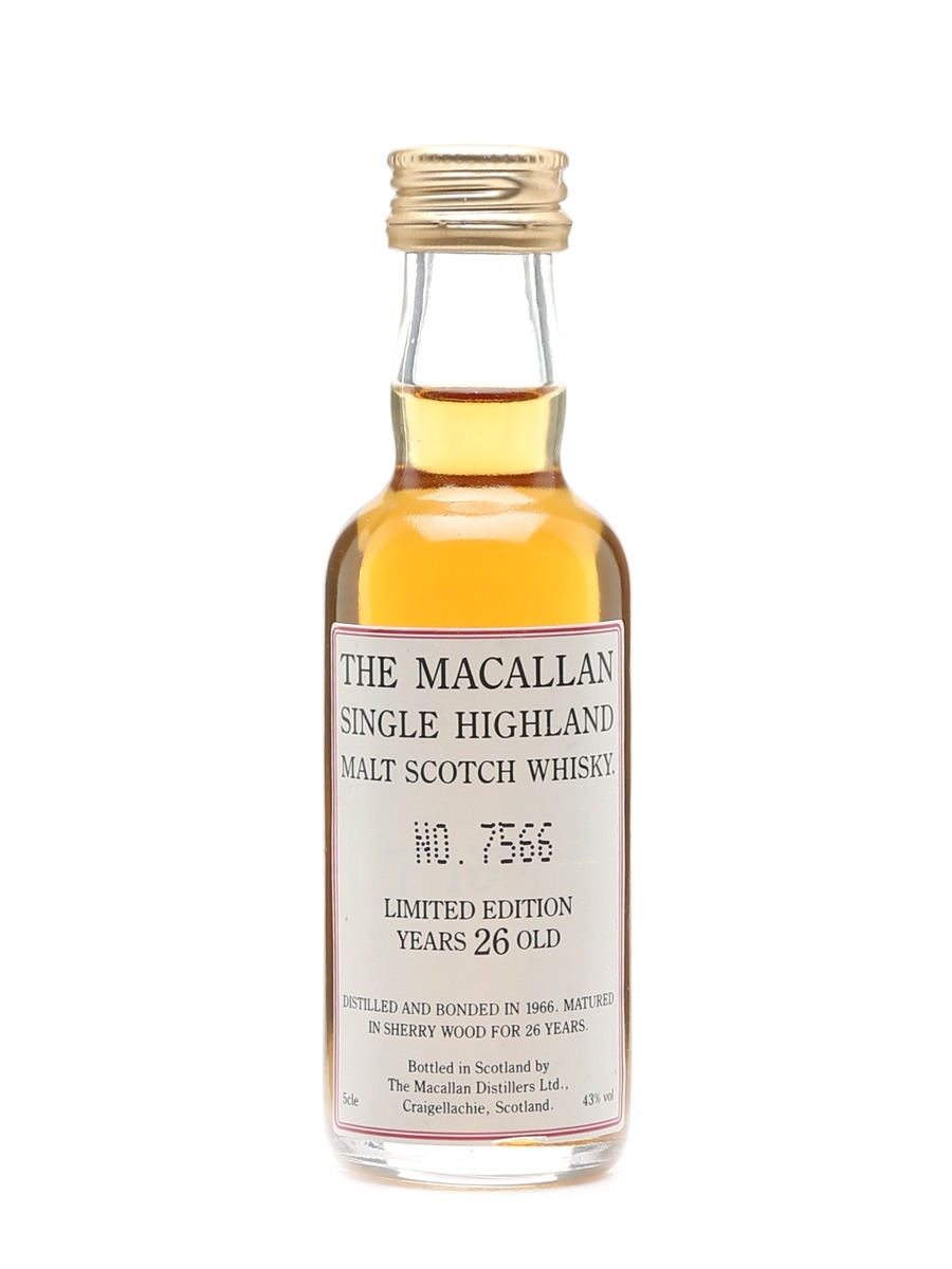 Macallan 1966 Limited Edition Miniature 26 Year Old 5cl / 43%