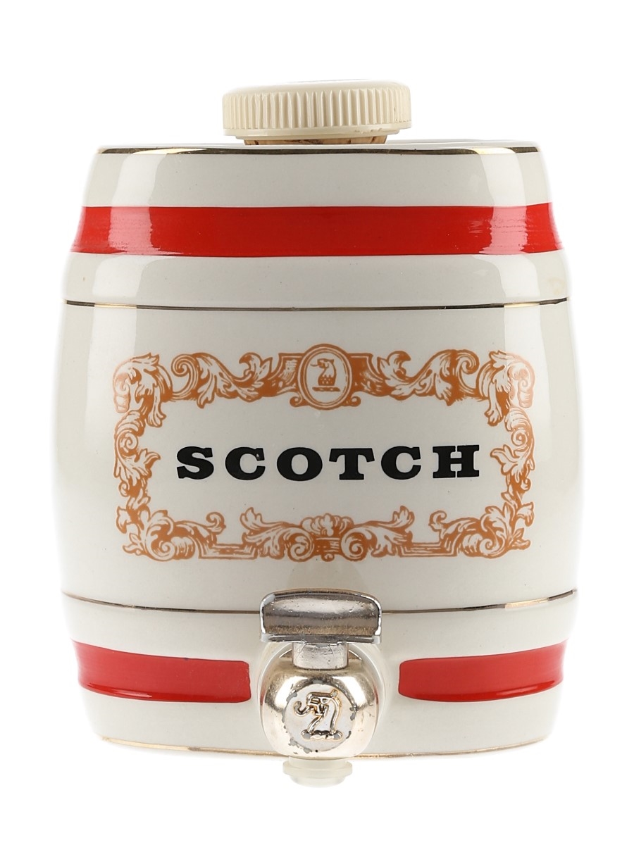 Scotch Whisky Barrel Dispenser W & A Gilbey Limited - Wade Ceramic 13cm x 9cm