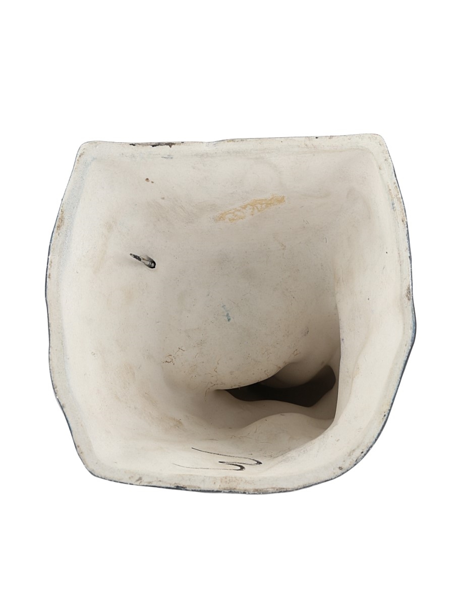 Dewar's White Label Ceramic Figure - Lot 142775 - Buy/Sell