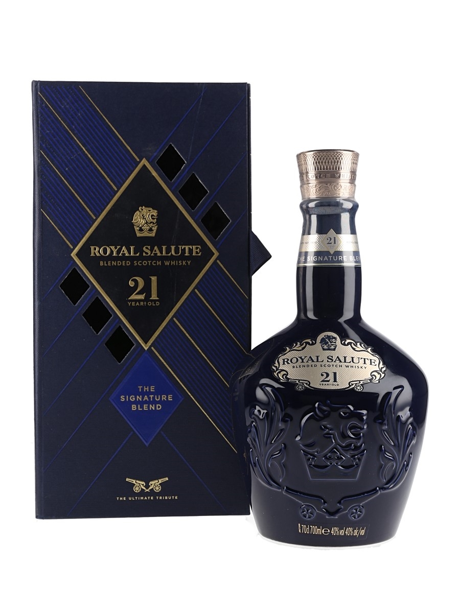 Royal Salute 21 Year Old The Signature Blend Bottled 2020 - Wade Porcelain Flagon 70cl / 40%
