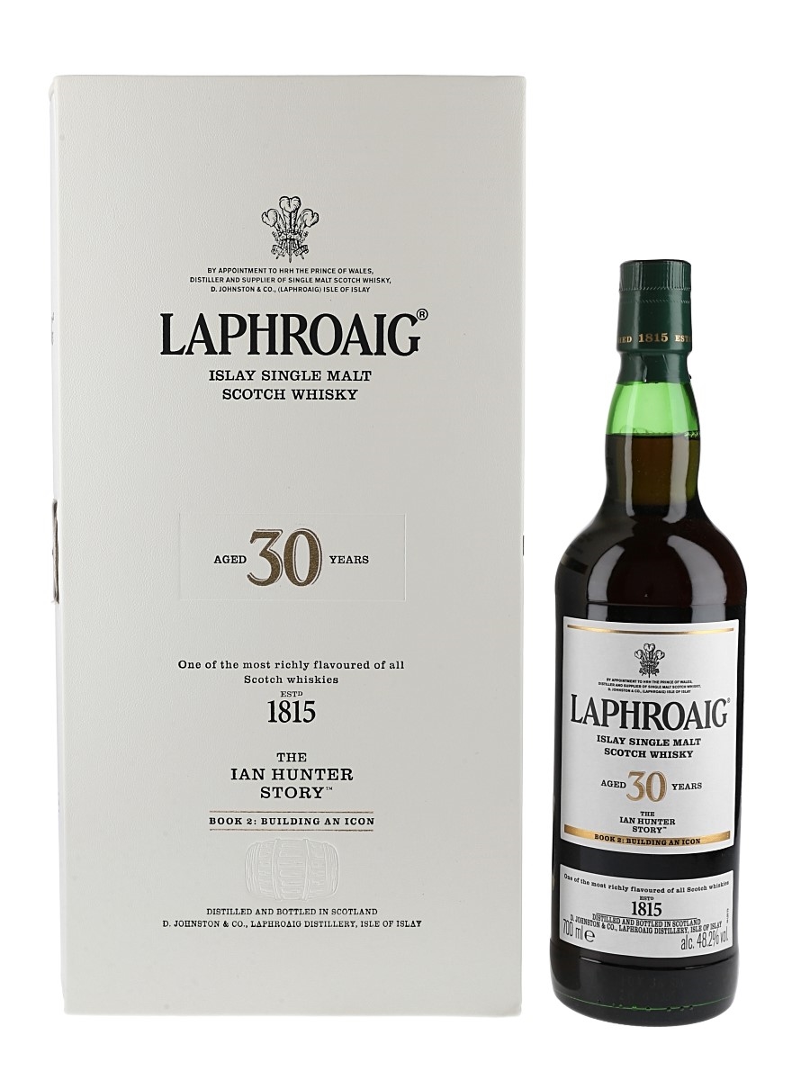 Laphroaig 30 Year Old The Ian Hunter Story - Book 2: Building an Icon 70cl / 48.2%
