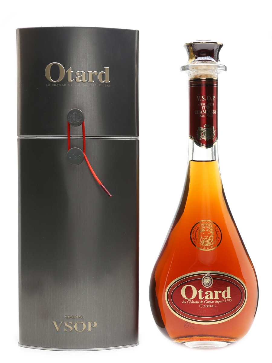 Grande champagne vsop. Otard VSOP. Барон Отард Хо Голд 0.7. Cognac Otard XO Gold. Отард 1795.
