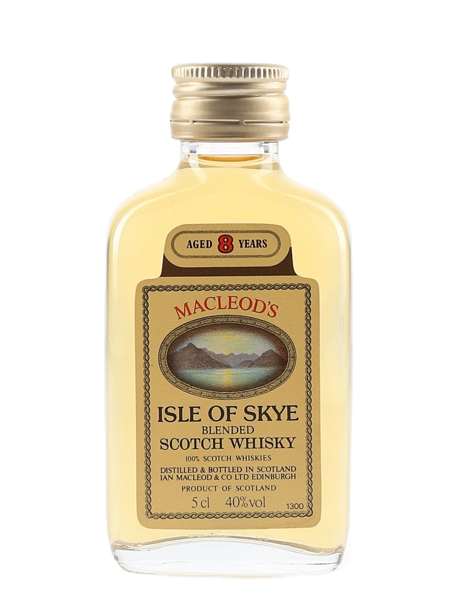 Macleod's Isle Of Skye 8 Year Old Bottled 1990s 5cl / 40%
