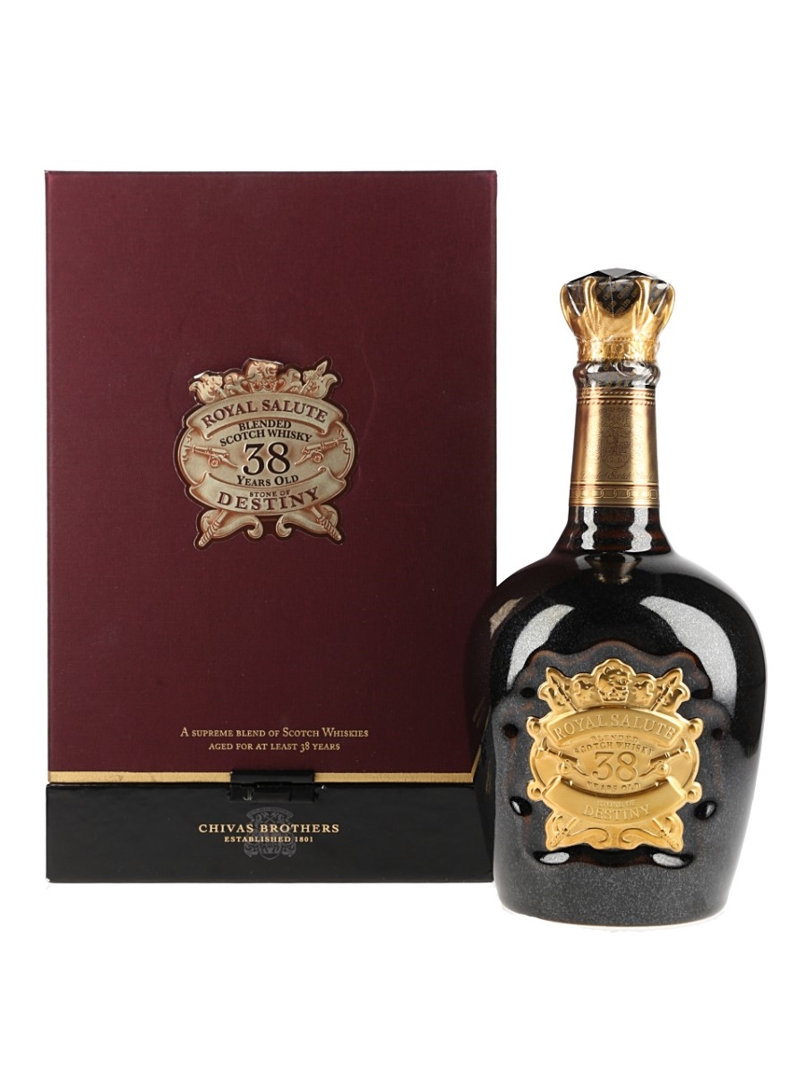 Royal Salute 38 Year Old Bottled 2019 - Stone Of Destiny 70cl / 40%