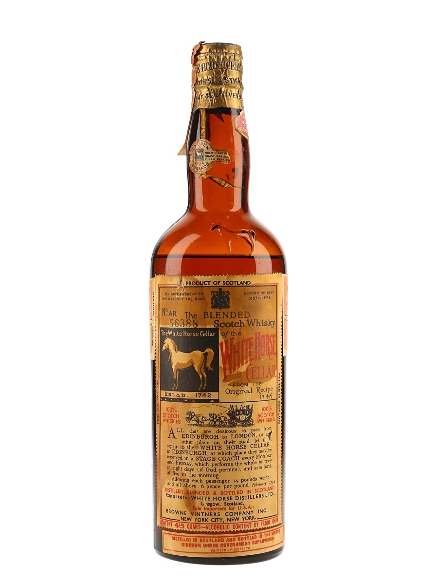 White Horse Spring Cap Bottled 1940s - Browne Vintners 75.7cl / 43.4%