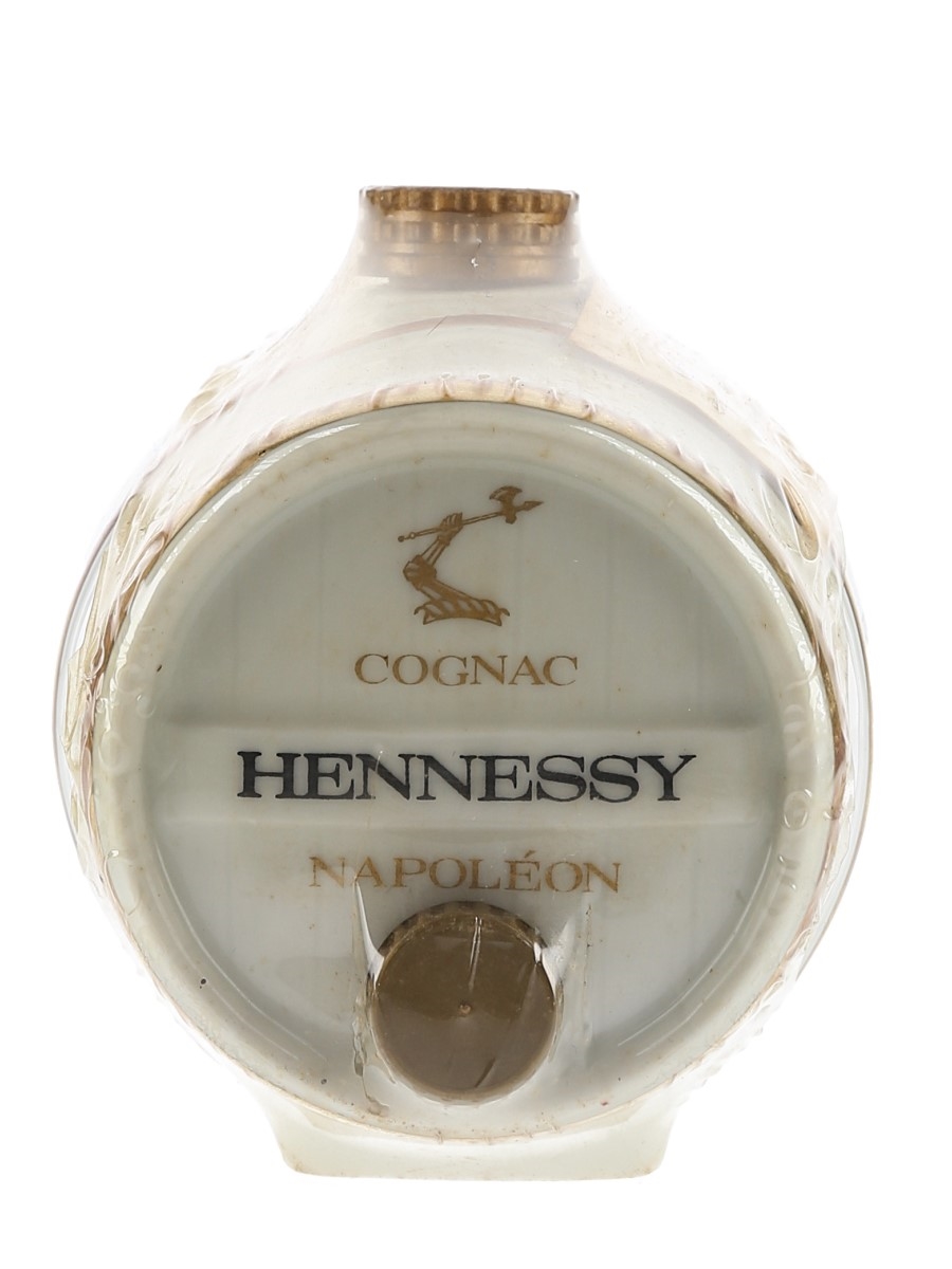 Hennessy Napoleon Bottled 1980s - Ceramic Limoges Barrel 70cl / 40%